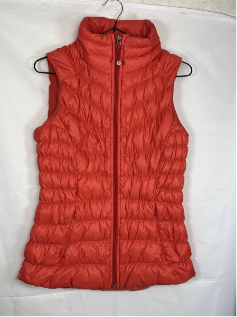 Athleta Downalicious Delux Vest EUC XS Ultra Light Orange Full Zip